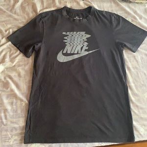Nike wavy shirt